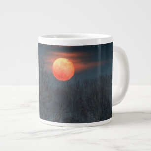 Grande Tasse Pleine Lune Novembre à Scalenghe, Italie