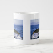 Grande Tasse Queue de baleine à bosse. (Devant)
