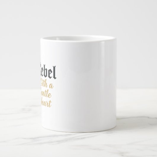 Grande Tasse Rebel avec une douce Typographie du Coeur Spéciali (Devant)