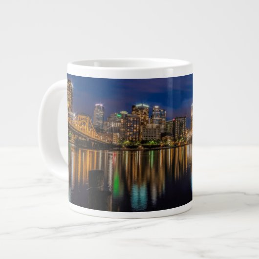 Grande Tasse Réflexions de Pittsburgh (Devant gauche)
