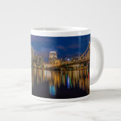Grande Tasse Réflexions de Pittsburgh (Devant droit)