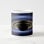 Grande Tasse Saturne a éclipsé le Soleil depuis l'orbiteur Cass (Devant)