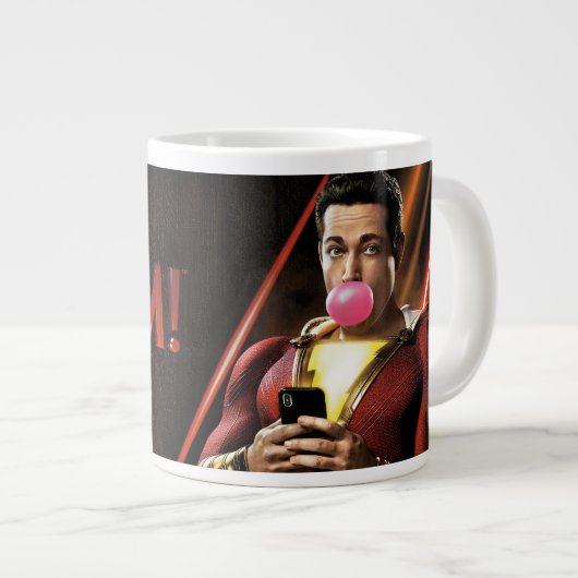 Grande Tasse SHAZAM ! | Shazam soufflant la bulle gomme (Devant droit)