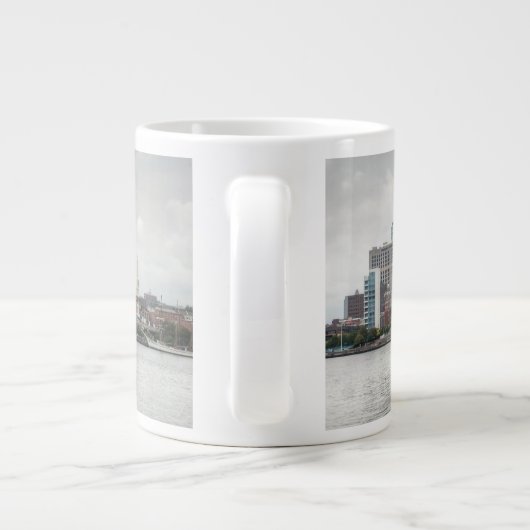 Grande Tasse Skyline Philly 2 (Dos)