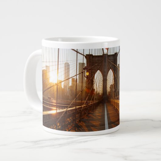 Grande Tasse Sunrise du pont Brooklyn de New York (Devant gauche)