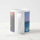 Grande Tasse Tableau des vagues bleu clair sous le soleil (Dos)