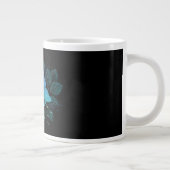Grande Tasse Tabourets dans Bushes (Droite)