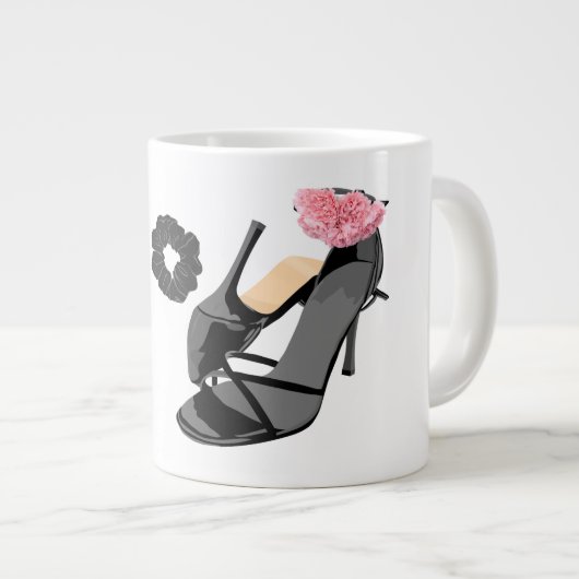 Grande Tasse Talons noirs & talons de mariée – Féminin classe (Devant droit)