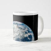 Grande Tasse Terre Tirée De L'Aollo 8 Spacecraft. (Devant droit)