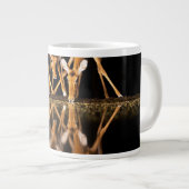 Grande Tasse Three Impala Drink Together at Night (Devant droit)
