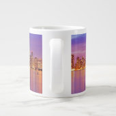 Grande Tasse Toronto Skyline au crépuscule (Dos)