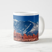 Grande Tasse Traînée équilibrée de roche (Devant droit)