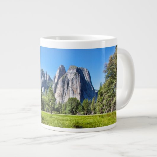 Grande Tasse Tranquilité dans Yosemite (Devant droit)