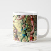 Grande Tasse Treize hommes faisant des acrobaties (Droite)