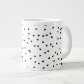 Grande Tasse Triangle de style scandinave Motif (Devant droit)
