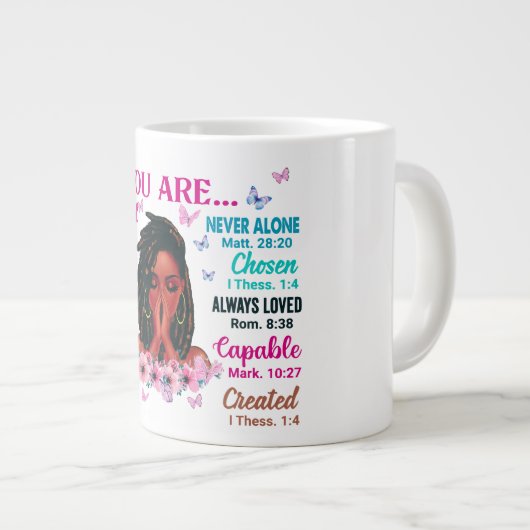 Grande Tasse Tu es beau, jamais seul à prier chrétien. (Devant droit)