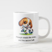 Grande Tasse Un beagle vole le spectacle (Droite)