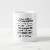 Grande Tasse Un collègue extraordinaire est difficile à trouver (Devant)