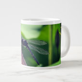 Grande Tasse Une libellule (Devant droit)