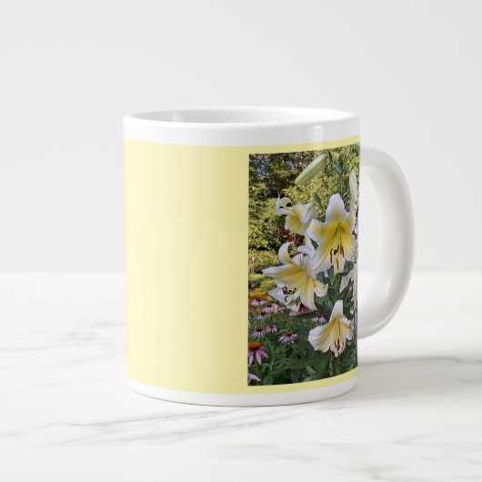 Grande Tasse Verre de lis jaune (Devant droit)