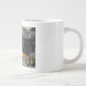 Grande Tasse Victorian Bar Girl at Folies Bergere in France (Droite)