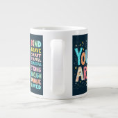 Grande Tasse Vous Êtes Une Citation Inspirationnelle Typographi (Dos)