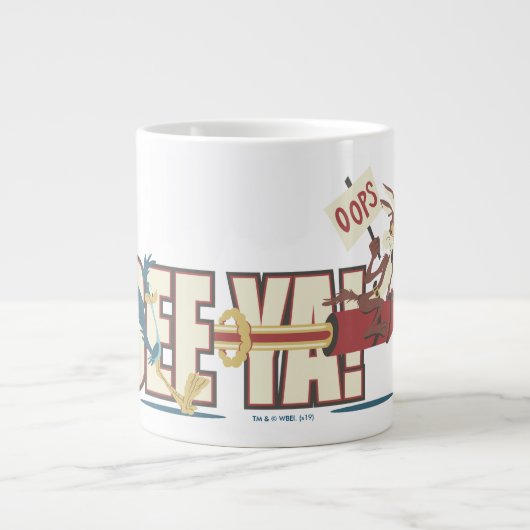 Grande Tasse WILE E. COYOTE™ Rocketing Past ROAD RUNNER™ (Devant)