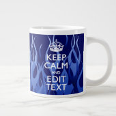 Grande Tasse Your Text on Keep Calm on Navy Blue Racing Flames (Droite)