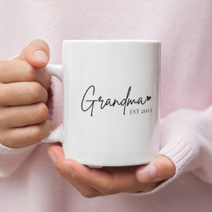 Grandma minimaliste EST 2025 Mug   Nouveau cadeau 