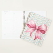Grandmillennial floral monogram au ruban rose (Devant avec enveloppe)