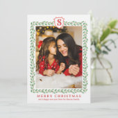 Grandmillennial Holly Monogram Kerst Kaart (Staand voorkant)