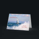 Grandson, une carte d'anniversaire de yacht à voil<br><div class="desc">Envoyez des voeux d'anniversaire avec cette belle carte. Un yacht passe par là avec des vagues clignotantes. Une carte d'anniversaire amusante pour votre petit-fils marin. Une carte pour tous ceux qui aiment les bateaux et l'océan. Le message interne peut être modifié en fonction de vos besoins.</div>