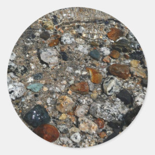 Granite Pebbles in het meer Tenaya bij Yosemite Ronde Sticker