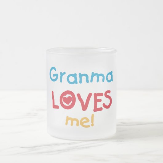 Granma Loves Me T-shirts en geschenken Matglas Koffiemok (Center)
