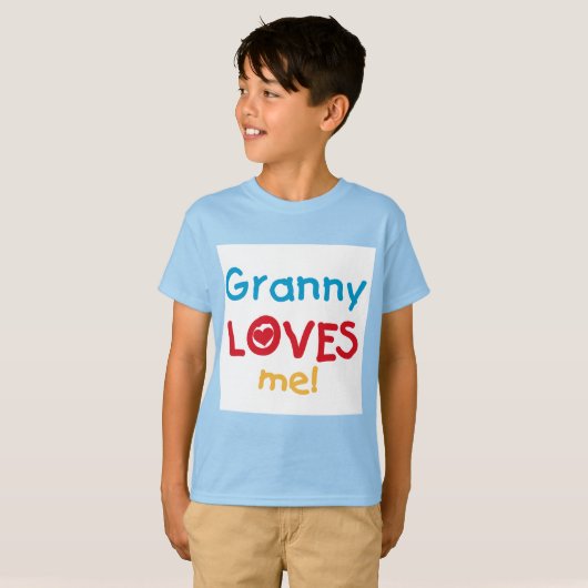Granny Loves Me Tshirts et cadeaux (Devant entier)