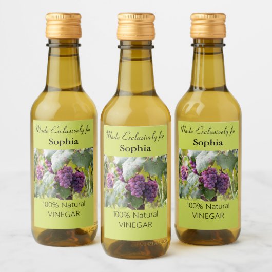 Grapevine violet et Étiquette de bouteilles de vin (Bouteilles)