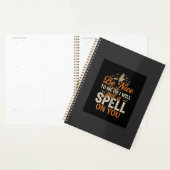 Graphisme de sort de sorcière d'Halloween_1 (Devant avec enveloppe)
