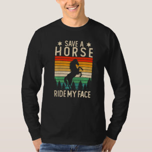 Grapje paardenrennen redden een paard. t-shirt