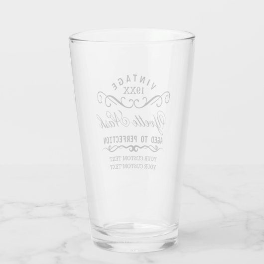 Grappig aangepaste  verjaardag verouderd tot perfe glas (Achterkant)