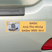 grappig afbeelding van een hond die glimlacht met bumpersticker (Op auto)