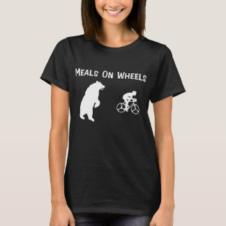 Grappig Beer achtervolgen fietser maaltijden op wi T-shirt