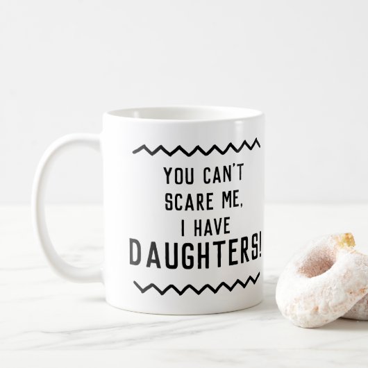 Grappig citaat dat je me niet bang kunt maken dat  koffiemok (Met donut)
