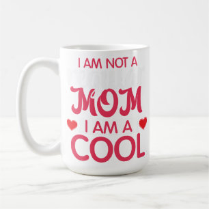Grappig Cool Mom T-shirt - niet een gewone moeder Koffiemok