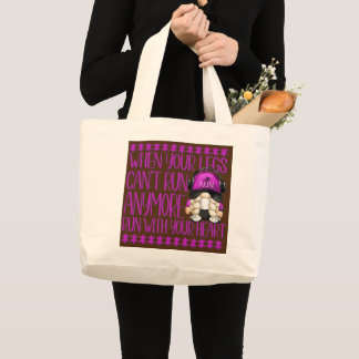 Grappig dat het citaat van de vrouwelijke kandidaa grote tote bag