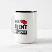 Grappig dat ik fluent Sarcasm spreek Tweekleurige Koffiemok (Voorkant links)