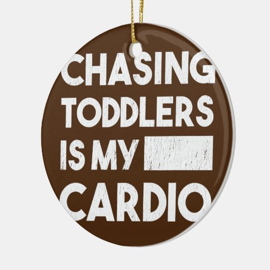 Grappig dat Mam 247 m'n peuters achtervolgt. Keramisch Ornament (Links)