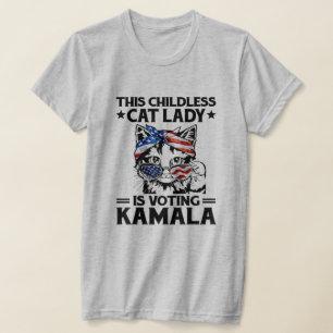 Grappig Deze Kinderloze Katvrouw Stemt Kamala T-shirt