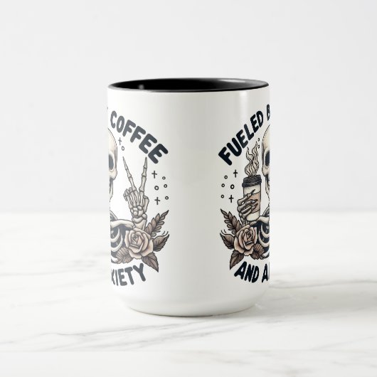 Grappig "Gevoed door koffie en angst" Skelet Mok (Midden)