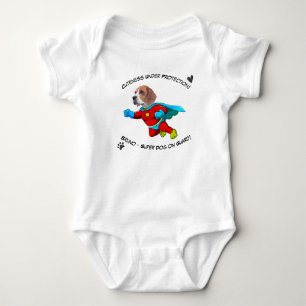Grappig gezicht Schattigee baby beschermd door S Romper