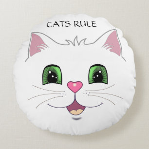 Grappig gezicht van een knuffelkat op witte ronde rond kussen